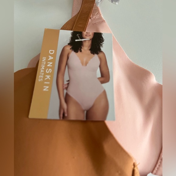 Danskin 2 pc Bodysuits set. Soft &Silky,Stretch, Lazer Cut, Tech Sealed No lines - Picture 9 of 13